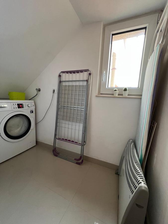 Apartamentos Maria De Lucia - Piso B Arou Ngoại thất bức ảnh